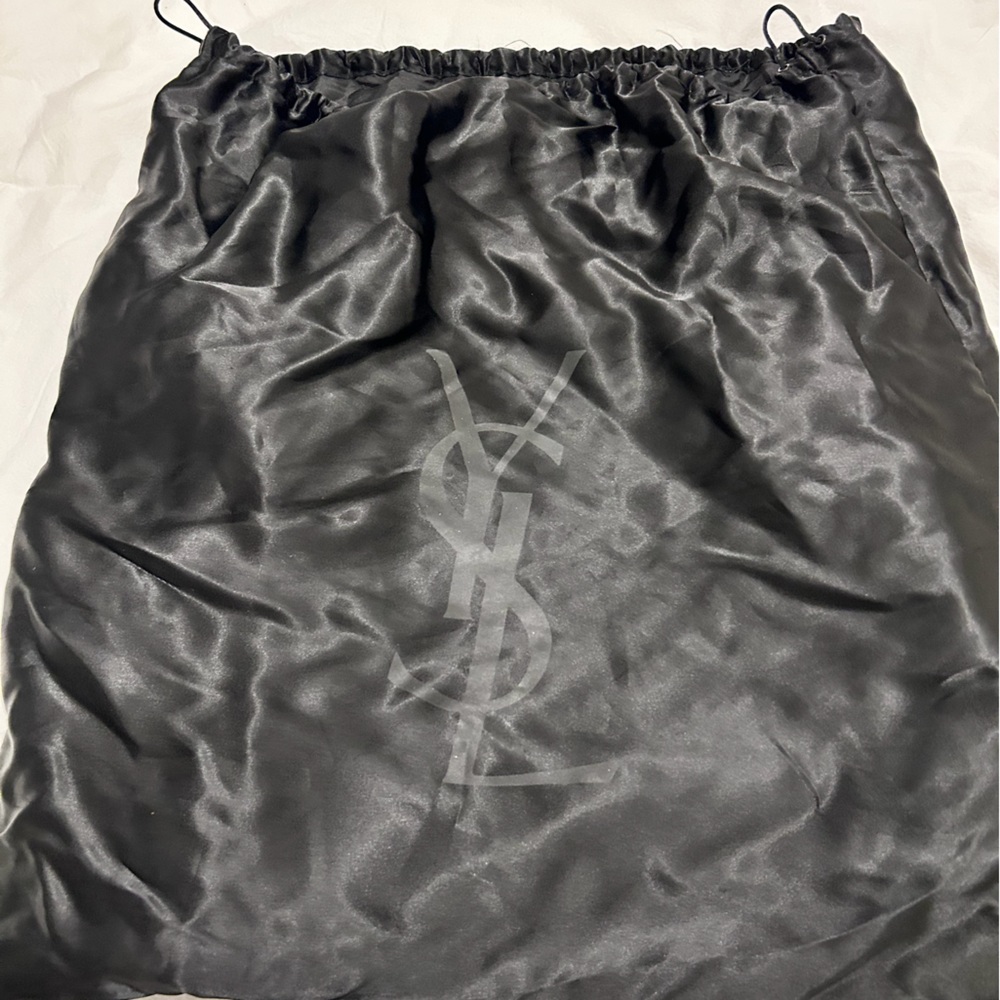 Yves Saint Laurent Patent Leather YSL Tote Bag Large Black Shoulder Bag - Picture 2 of 6
